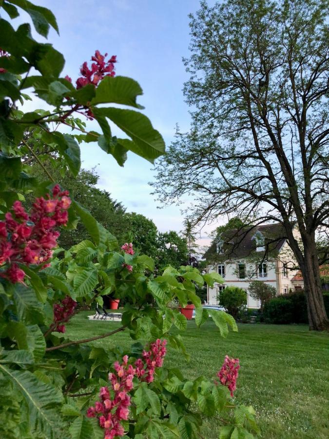 Le Jardin De Fresnes Bed and Breakfast Εξωτερικό φωτογραφία